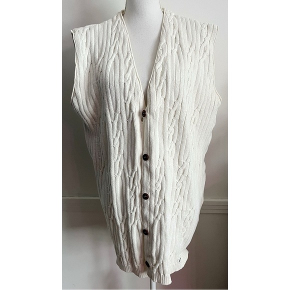 Blue Willi’s • Ivory White Cable Knit Sweater Vest - Picture 1 of 6
